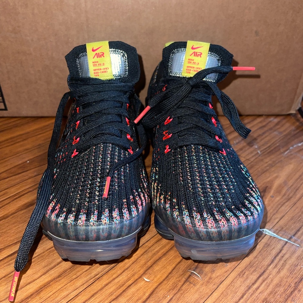 Nike Air Black and Red Knit Sneakers